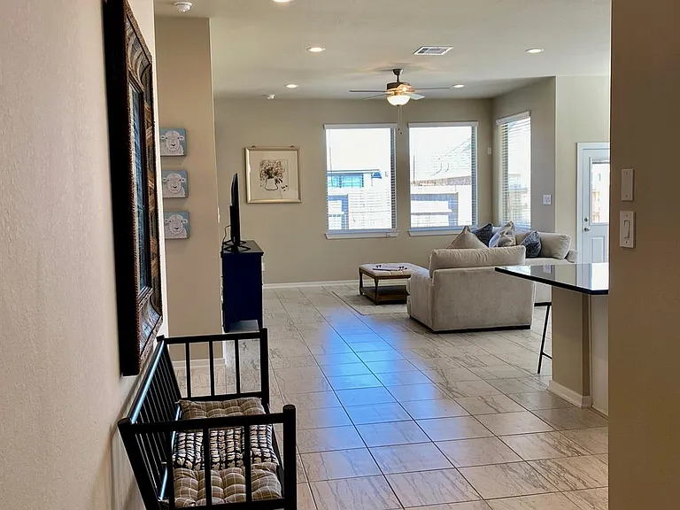 4715 Purple Fountain Dr — Photo 3