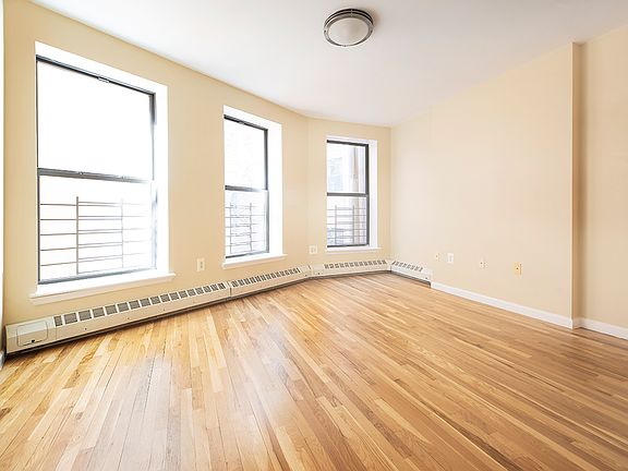 2nd image of 4 Convent Ave #2