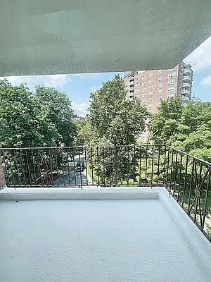 Rented by Rachel Realty | media 2