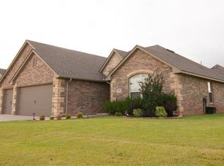 2117 Marbleseed Ct, Edmond, OK 73013