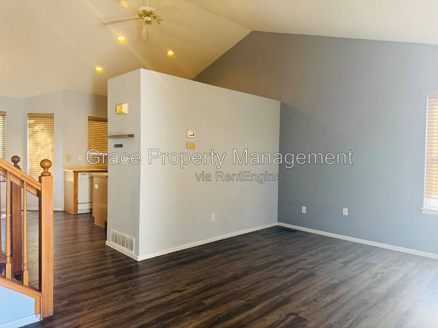 3 bed, 2.0 bath, 1443 sqft, $2,395 — Photo 2