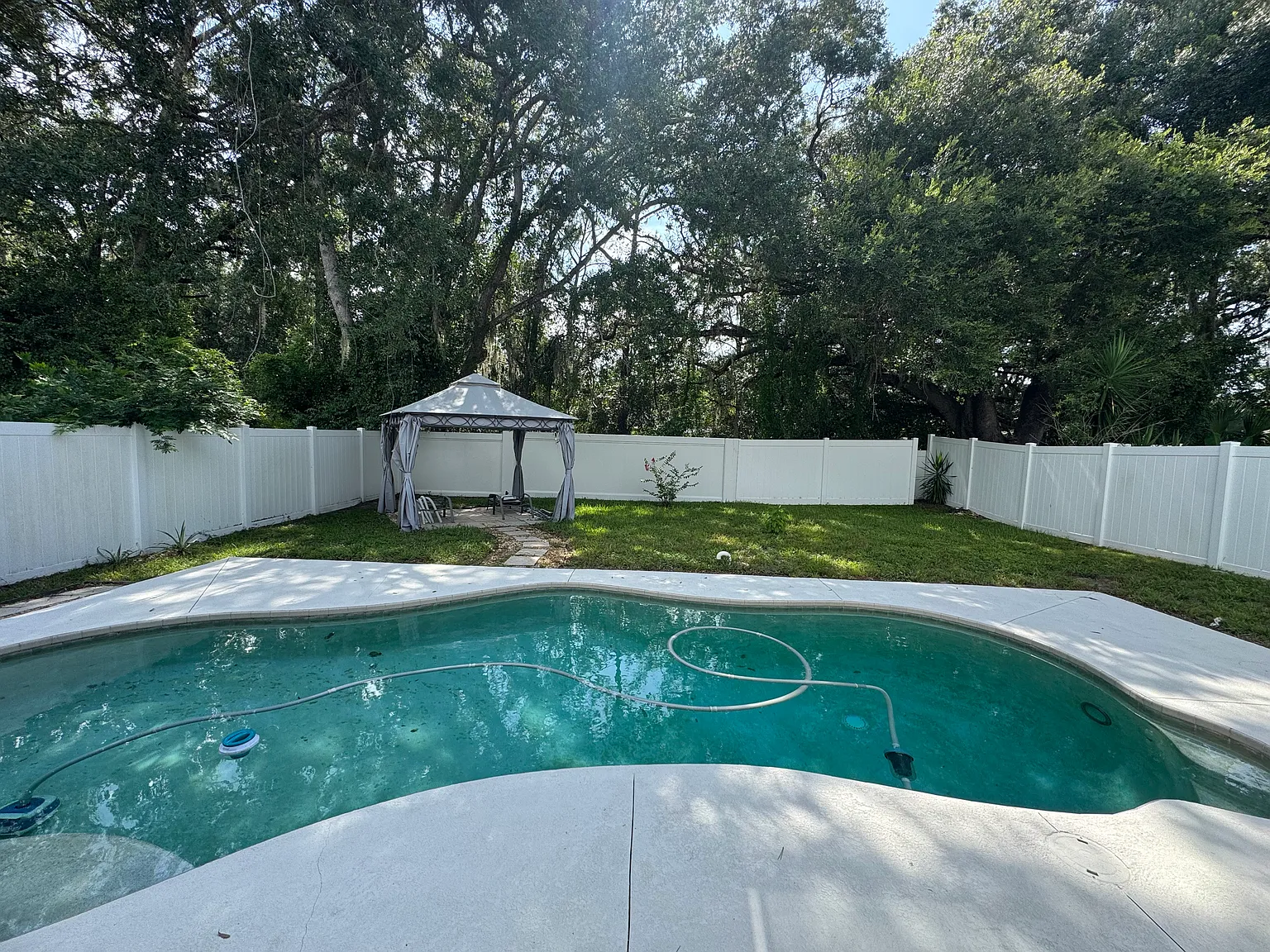 4 bed, 3.5 bath, 2632 sqft, $3,500 — Photo 2
