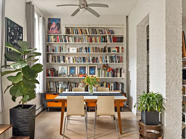 210 President St APT 1R, Brooklyn, NY 11231