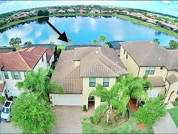 4th image of 12746 Fairington Way