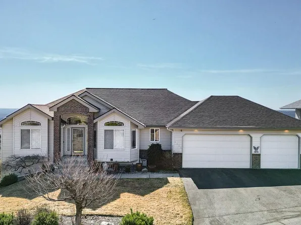 4104 W Hiawatha Dr, Spokane, WA 99208