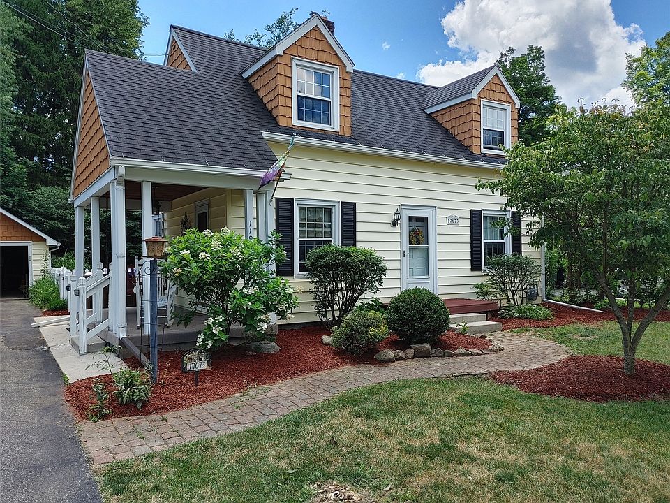 1st image of 17673 Peninsula Dr