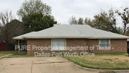 3405 Orchard St Photo 1