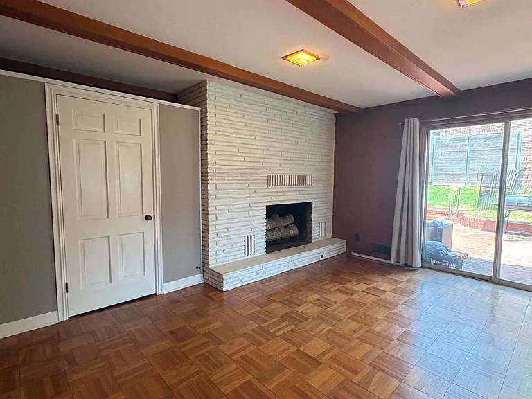 2421 S Boston Ave — Photo 14