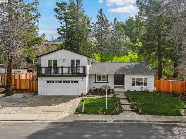 57 Weatherly Dr, Clayton, CA 94517