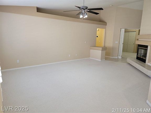3rd image of 9731 Lookout Canyon Ct