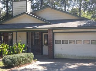 1706 Tyler St, Conroe, TX 77301