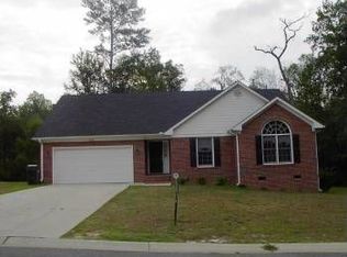 300 Roundtree Dr, Fayetteville, NC 28303
