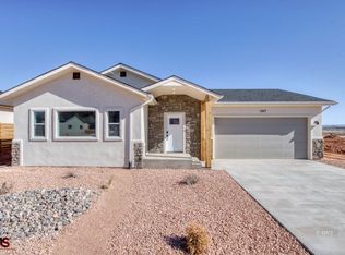 1547 S West Creekside Dr, Kanab, UT 84741