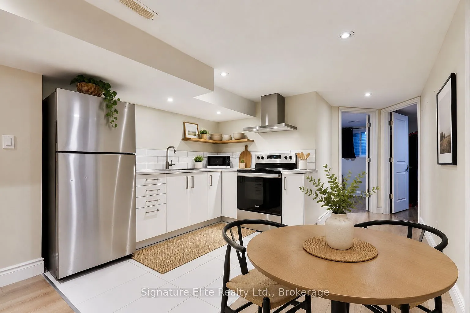 2 bed, $2,200 — Photo 1