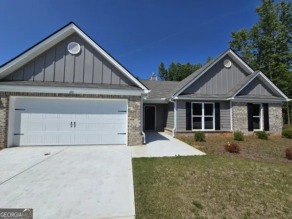 210 Hummingbird Ln #8, Statham, GA 30666