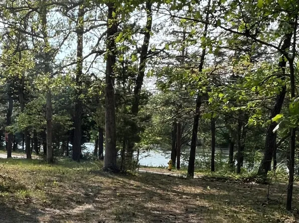 2700 S Lakeshore Dr, Browns Mills, NJ 08015