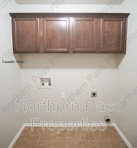 14308 Arabian Point Ave — Photo 6