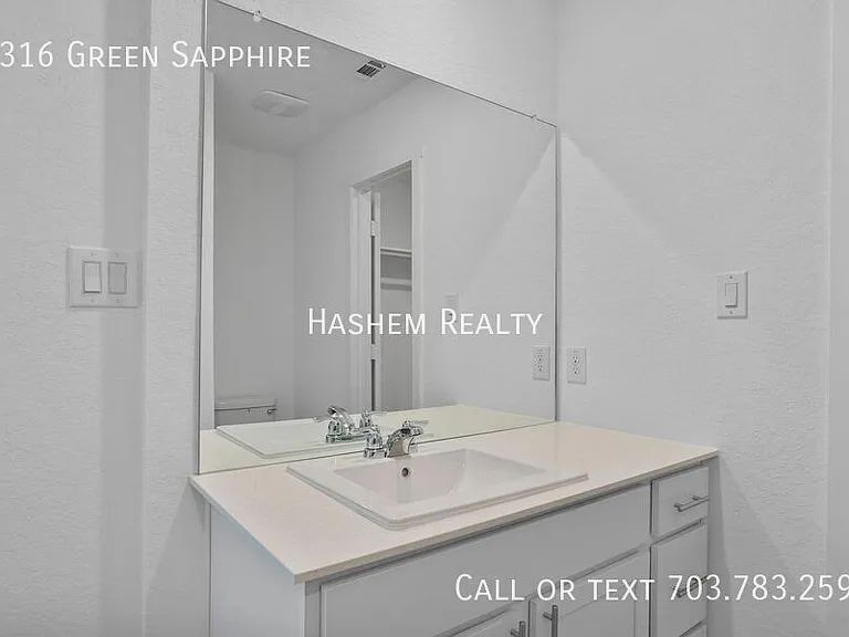 7316 Green Sapphire — Photo 12