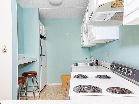 3rd image of 935 Ocean Ave APT 333