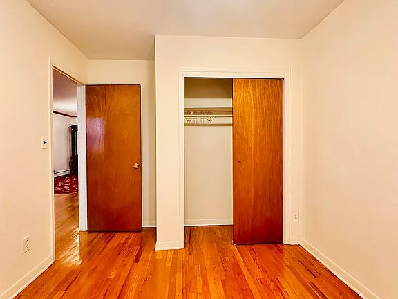 4th image of 23-22 42nd St #3