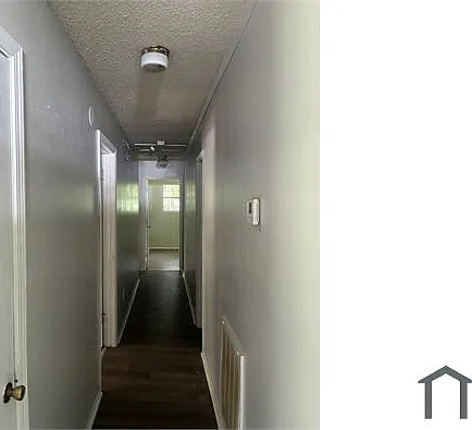 1337 Stewart Rd — Photo 3
