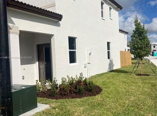 2633 SE 27th Dr, Homestead, FL 33035