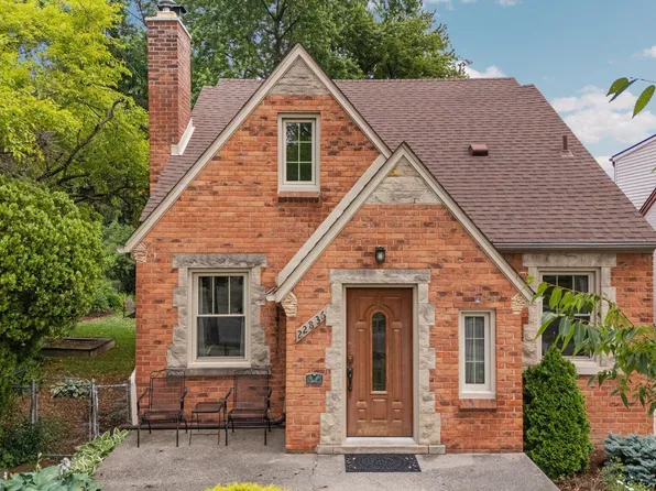 22836 Wellington St, Dearborn, MI 48124