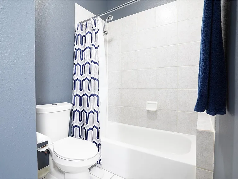 6419 Waldron Dr #B — Photo 14