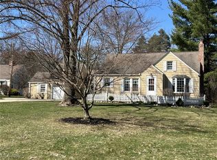 9472 Highland Dr, Brecksville, OH 44141