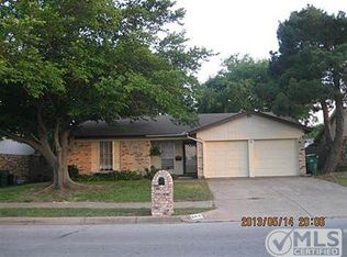 6416 N Stardust Dr, Watauga, TX 76148