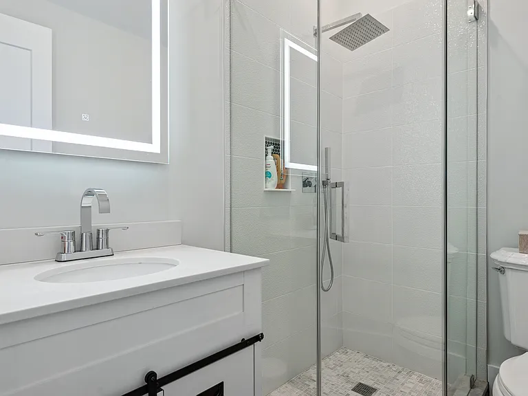 7 Dellaria Ave — Photo 19
