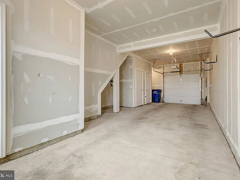 11247 Beaker St — Photo 43