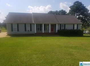 1182 Vaughn Dr, Weaver, AL 36277