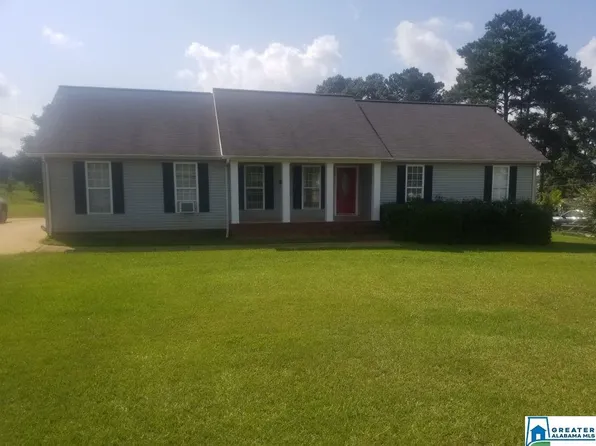 1182 Vaughn Dr, Weaver, AL 36277