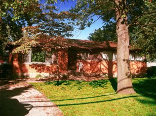 11606 Deering Rd, Louisville, KY 40272