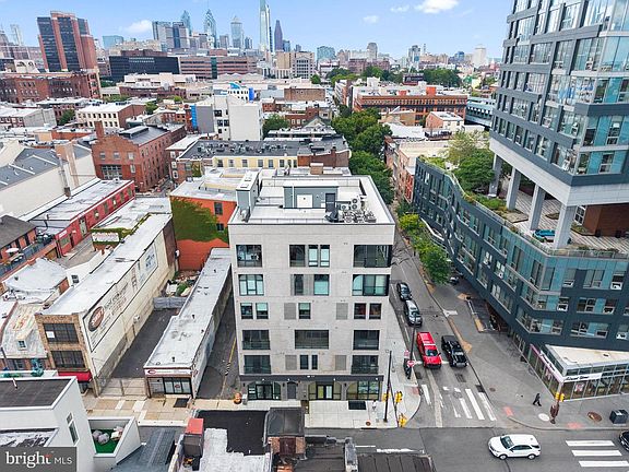 2nd image of 160 N 2nd St #301