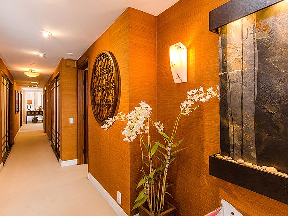 4th image of 1125 Pacific Beach Dr Unit 304