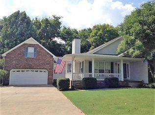 3829 Parade Dr, Clarksville, TN 37040