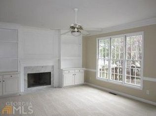 1607 Brentwood Xing SE, Conyers, GA 30013