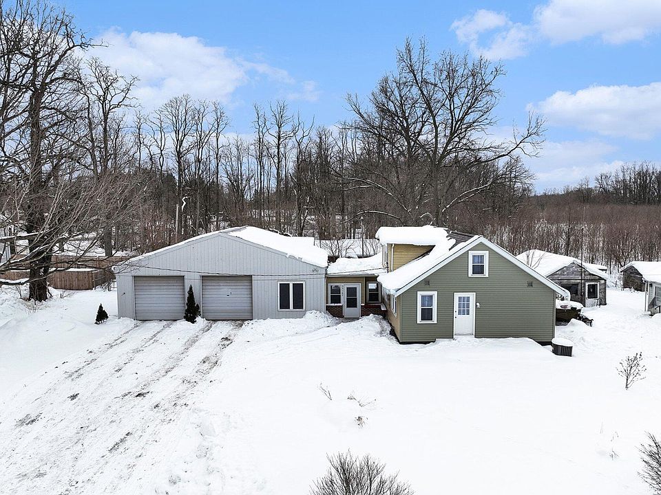 33187 Pokagon Hwy, Niles, MI 49120 | Zillow