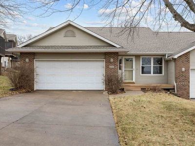 280 E Dovetail Dr, Coralville, IA, 52241