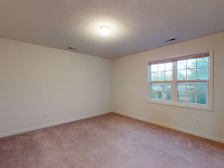 252 Smallwood Rd — Photo 24