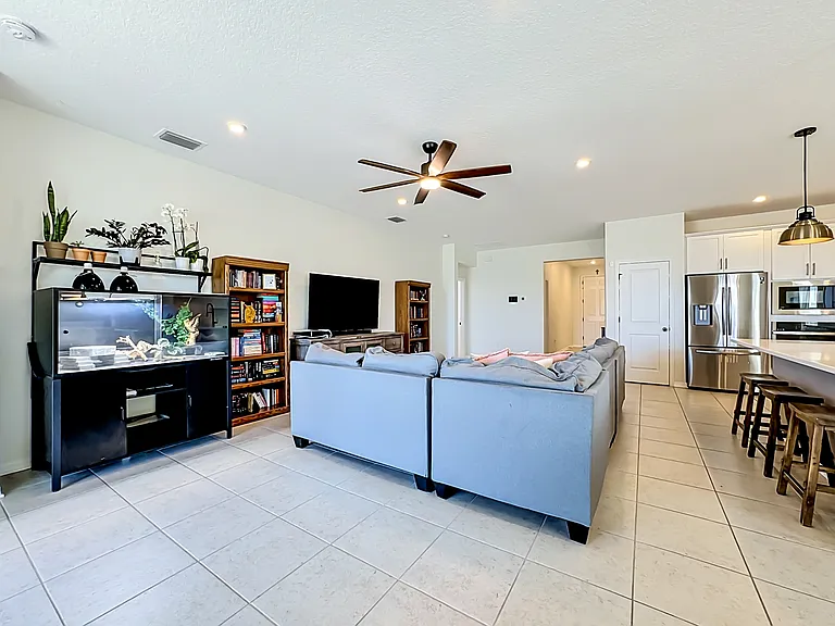 4448 Reisswood Loop — Photo 16
