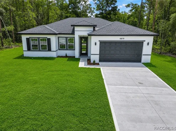 9879 N Caravel Ter, Citrus Springs, FL 34434