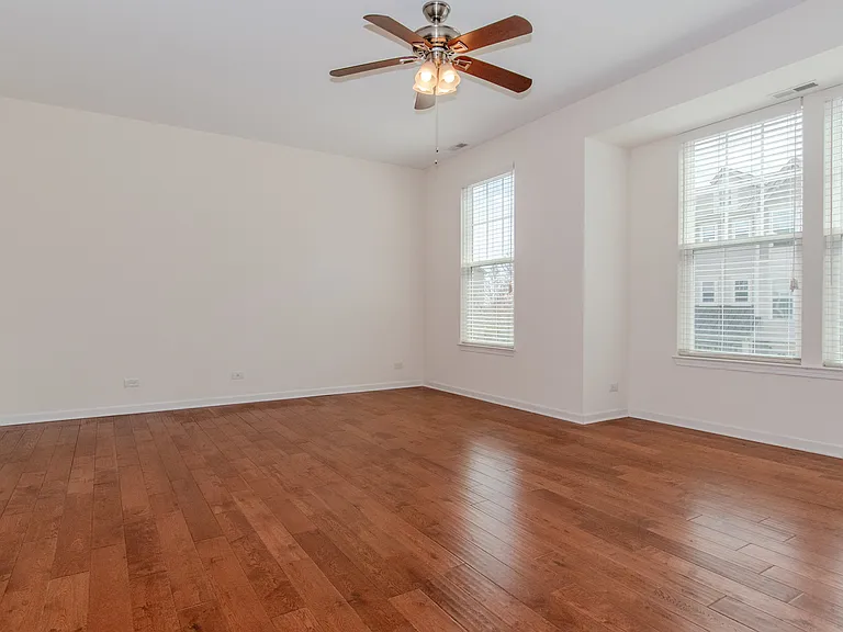 216 N Commerce St #216 — Photo 7