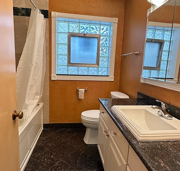 5717 N Saint Louis Ave #2 — Photo 10