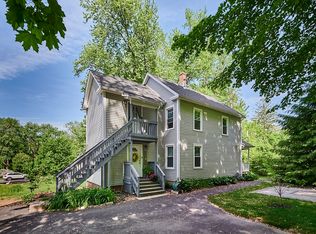 25 Water Ln #2, Easthampton, MA 01027