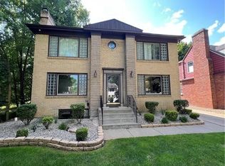 53 Arlington Rd, Williamsville, NY 14221