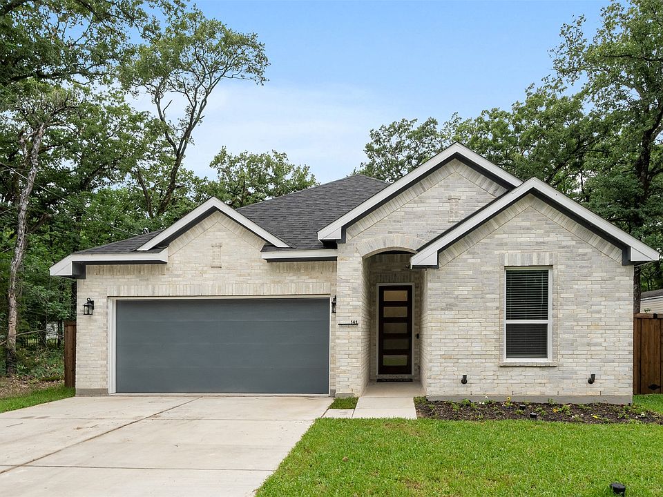 1st image of 141 Wedgewood Dr