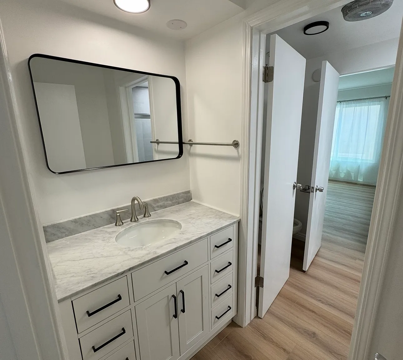 2 bed, 1600 sqft, $4,995 — Photo 3
